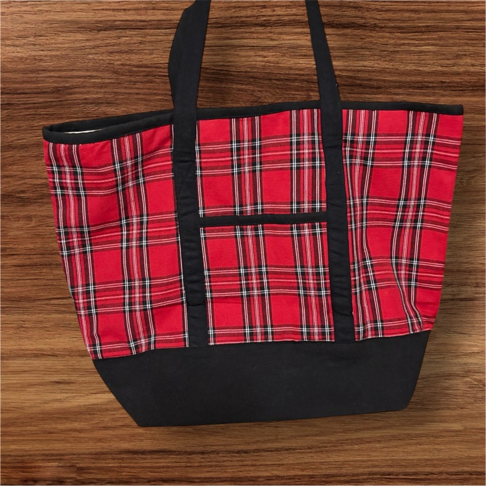 (TARTAN) Plaid Red and Black Women's Tote Bag